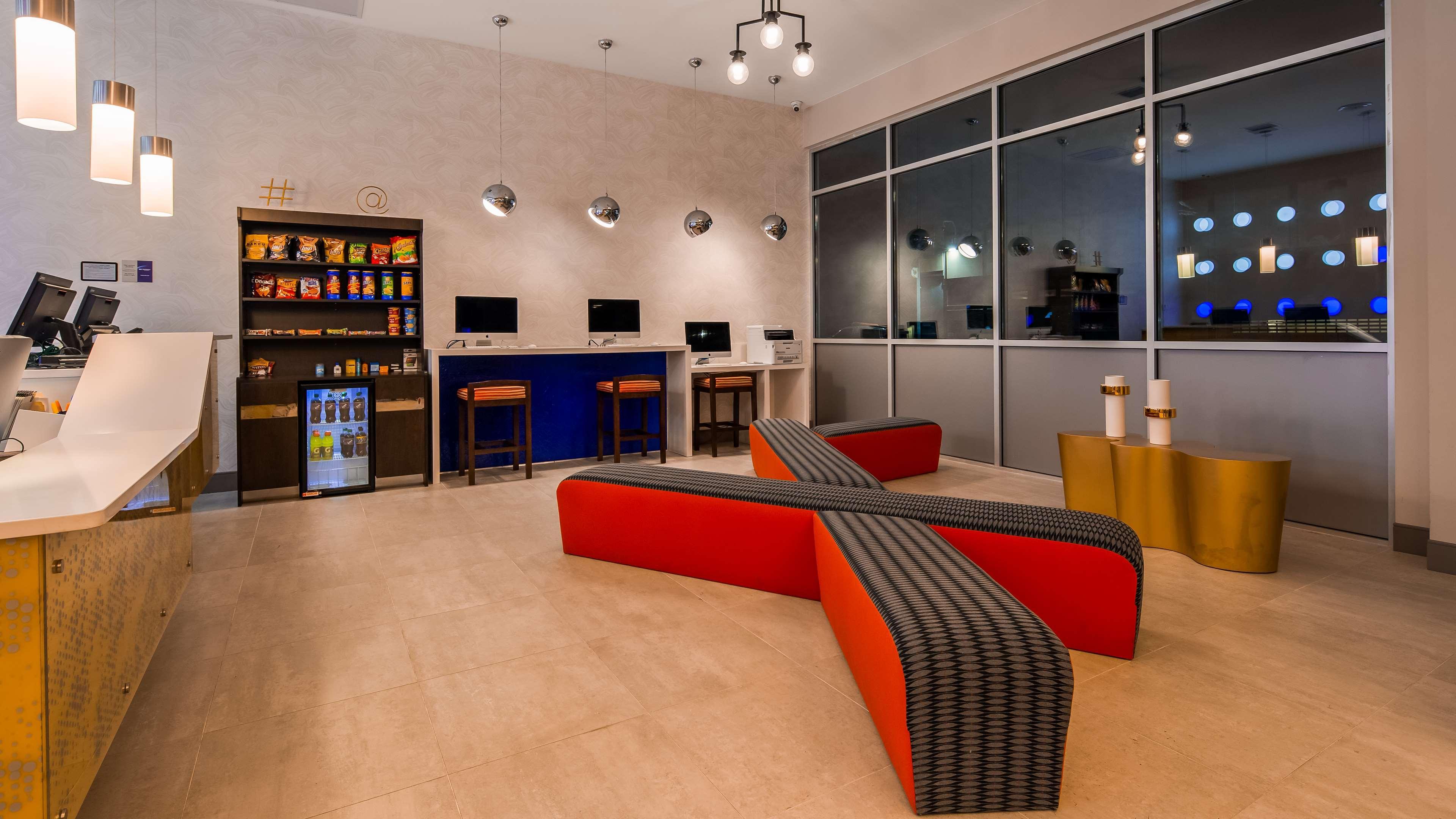 Glo Best Western Brooklyn Nyc New York Extérieur photo